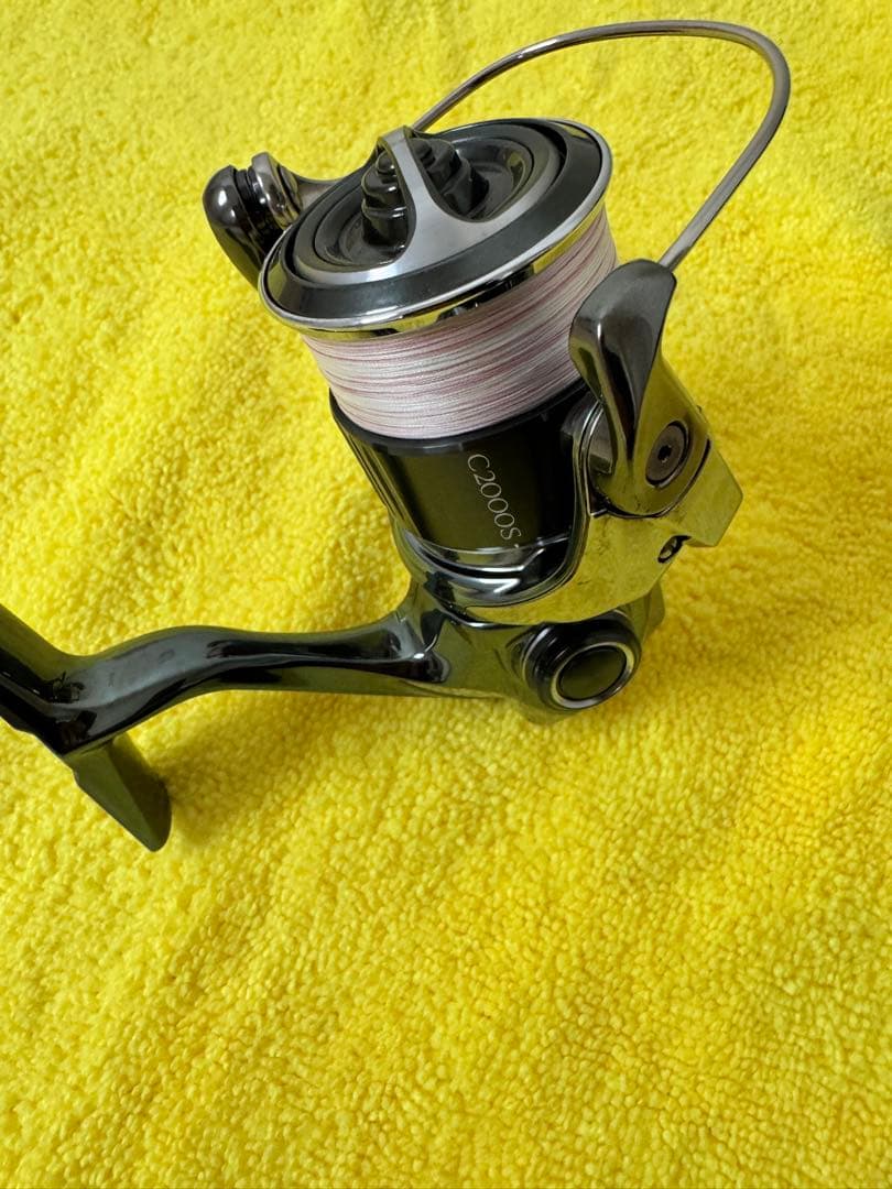 シマノ 22ステラ　スピニングリール C2000S 美品