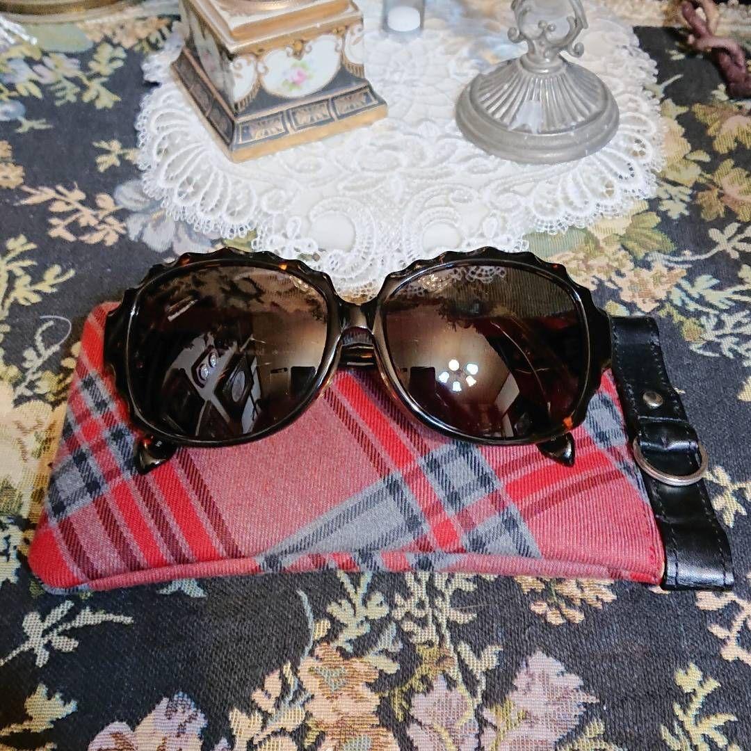 【完全処分☆】ヴィヴィアンウエストウッド 波形 フレーム サングラス 美品