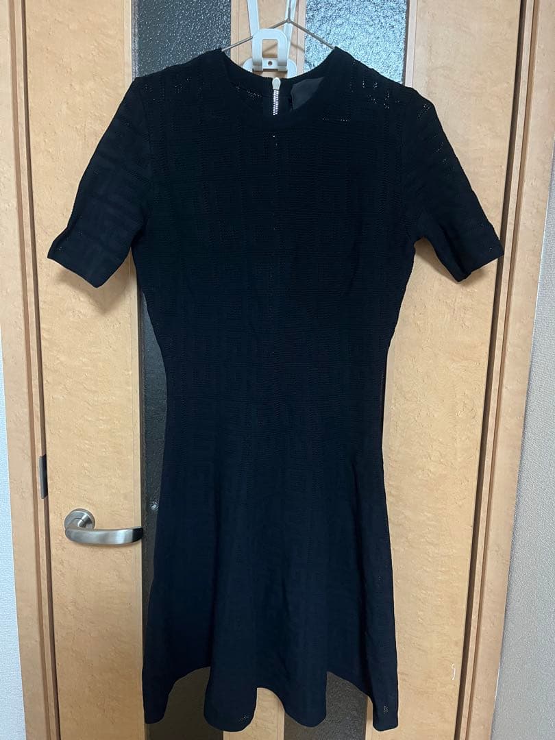 GIVENCHY ジバンシィ4Gジャガードブラックミニドレス　Sサイズ