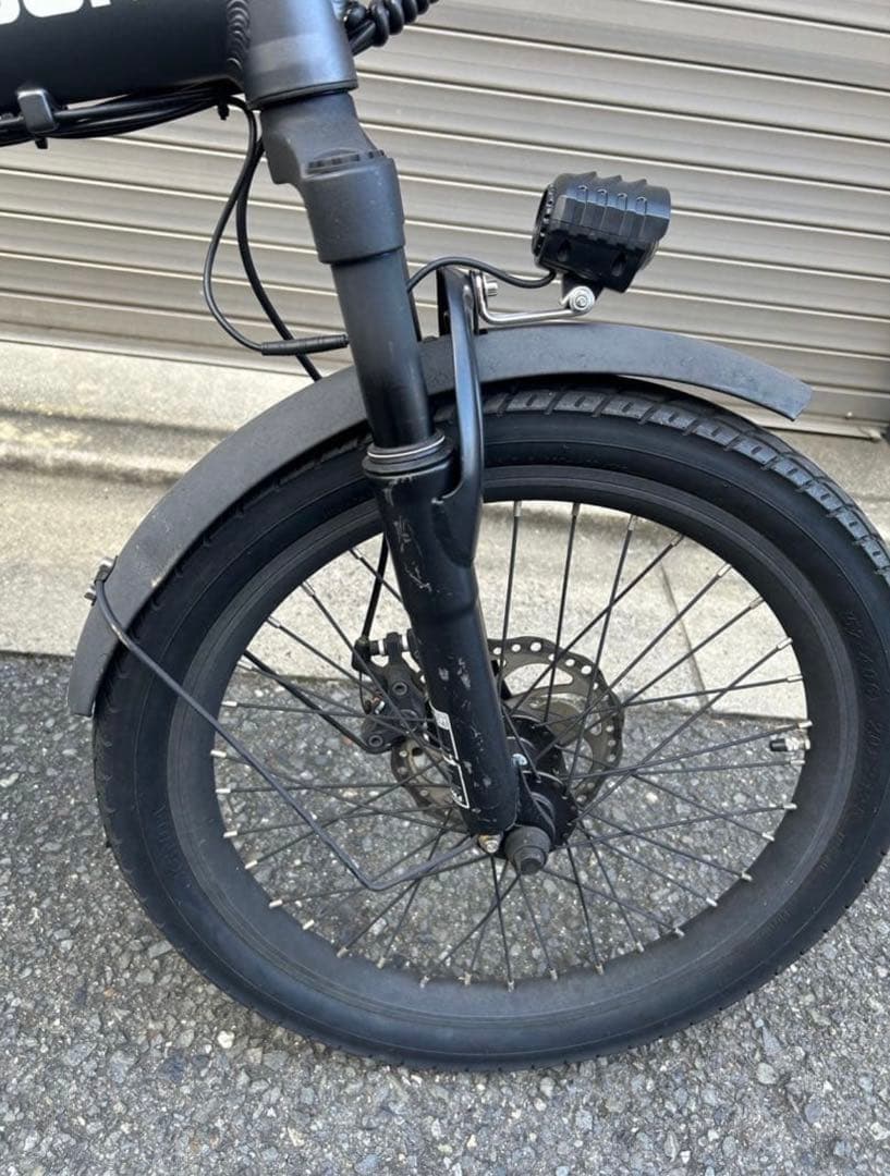 人気のEENOUR C4電動アシスト自転車　折りたたみ　JK 女子高生　大阪