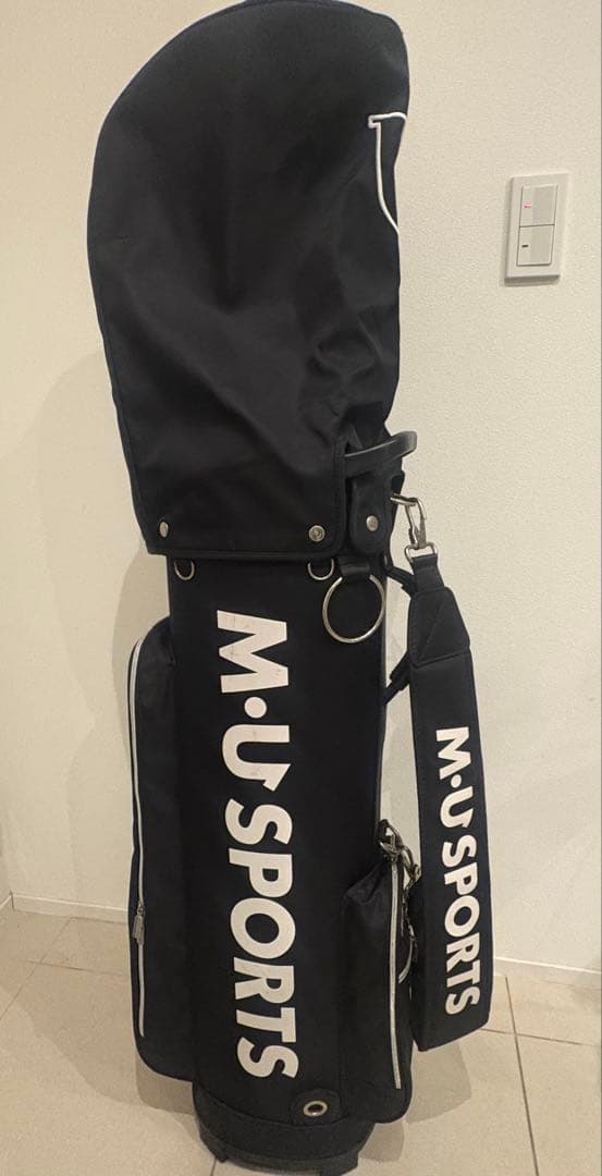 m*a様 M・U SPORTS ミエコウエサコ軽量ブラックキャディバッグ