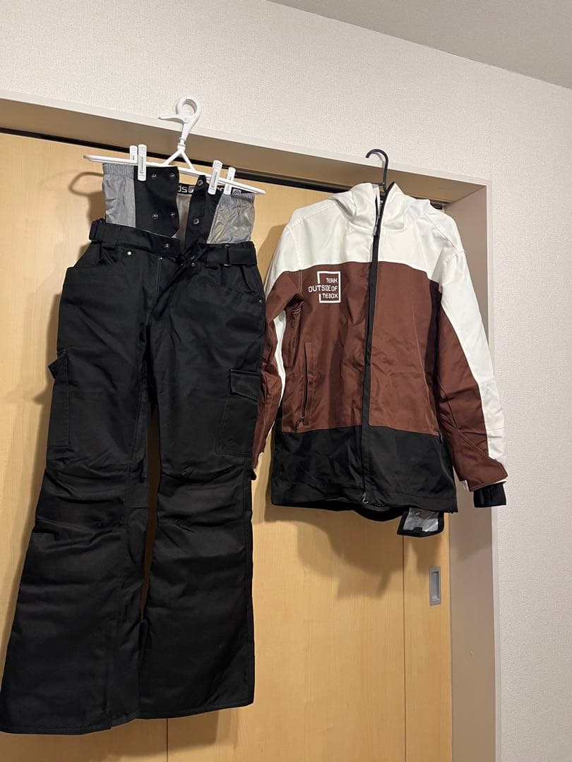 スノーボードウェアセット（ブラウン/ホワイト）