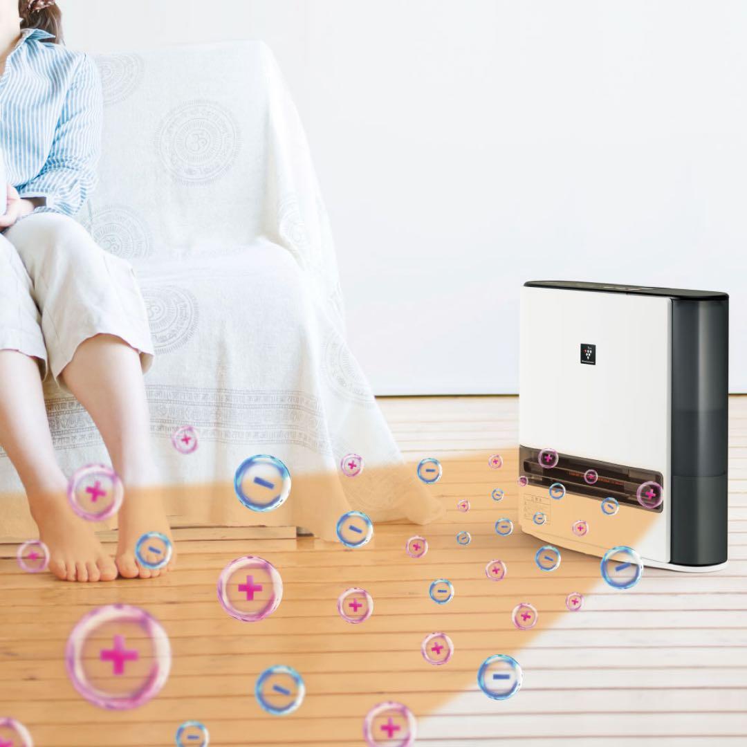 【超美品】加湿機能付き SHARP HX-RK12-W セラミックファンヒーター