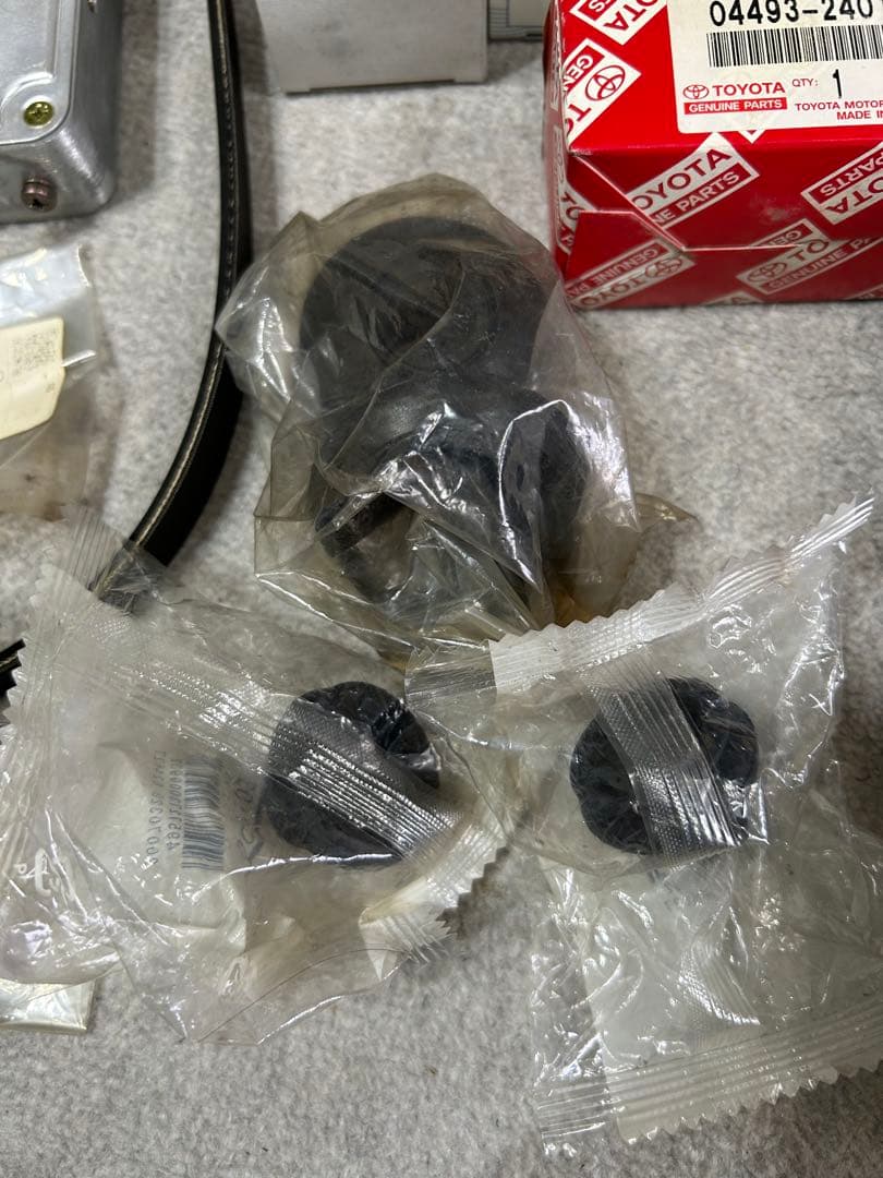 AA63 車両部品セット テールランプ・フィルター・ブレーキパッド他