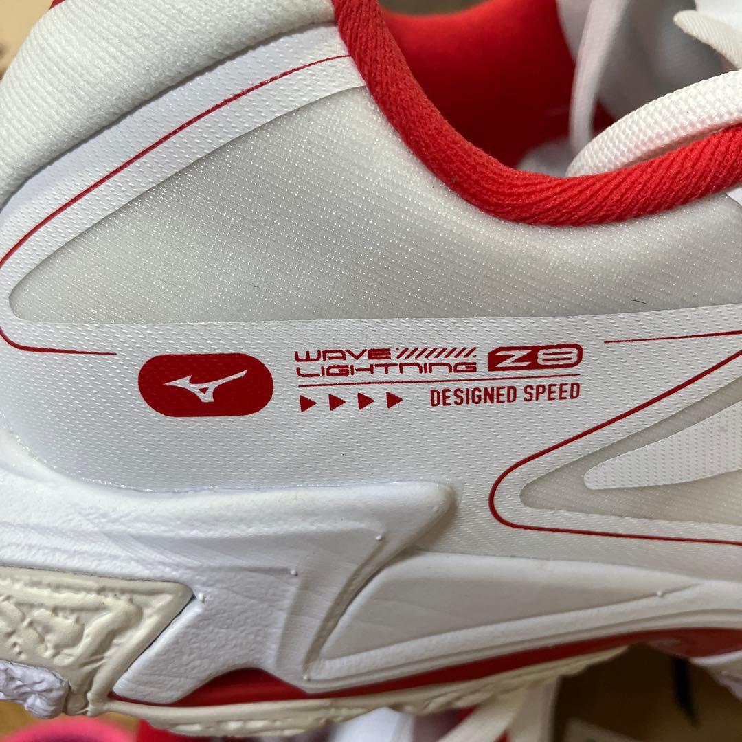 シューズ Mizuno WAVE LIGHTNING Z8 25.0cm