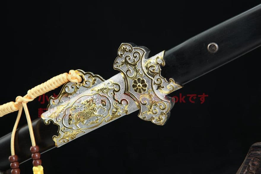 古兵器   武具　刀装具　日本刀　模造刀   居合刀 唐剣 鳳景麒麟唐刀