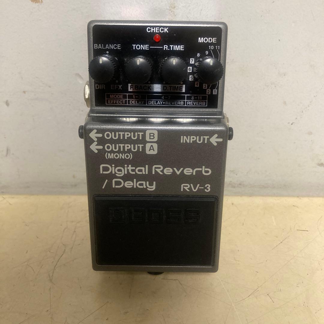 ギター BOSS Digital Reverb / Delay RV-3