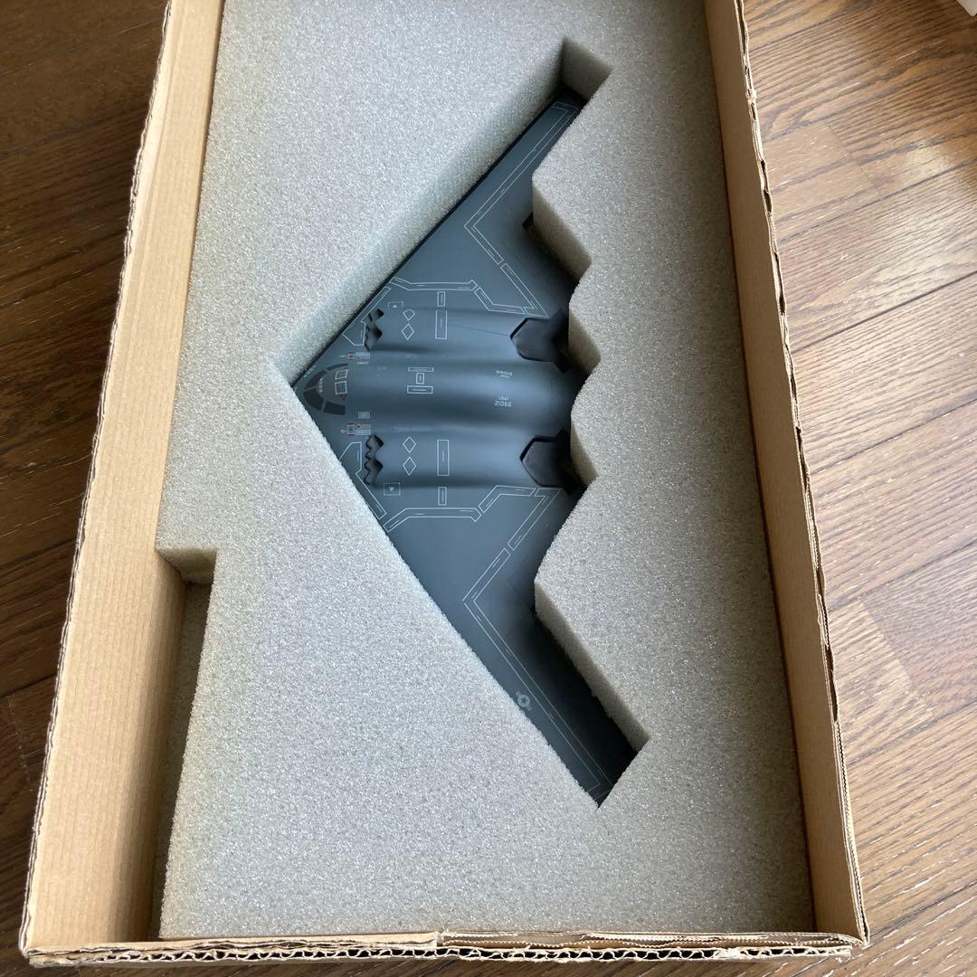 1/100 U.S.A.F. Ｂ-2 SPIRIT ステルス戦略爆撃機完成品模型