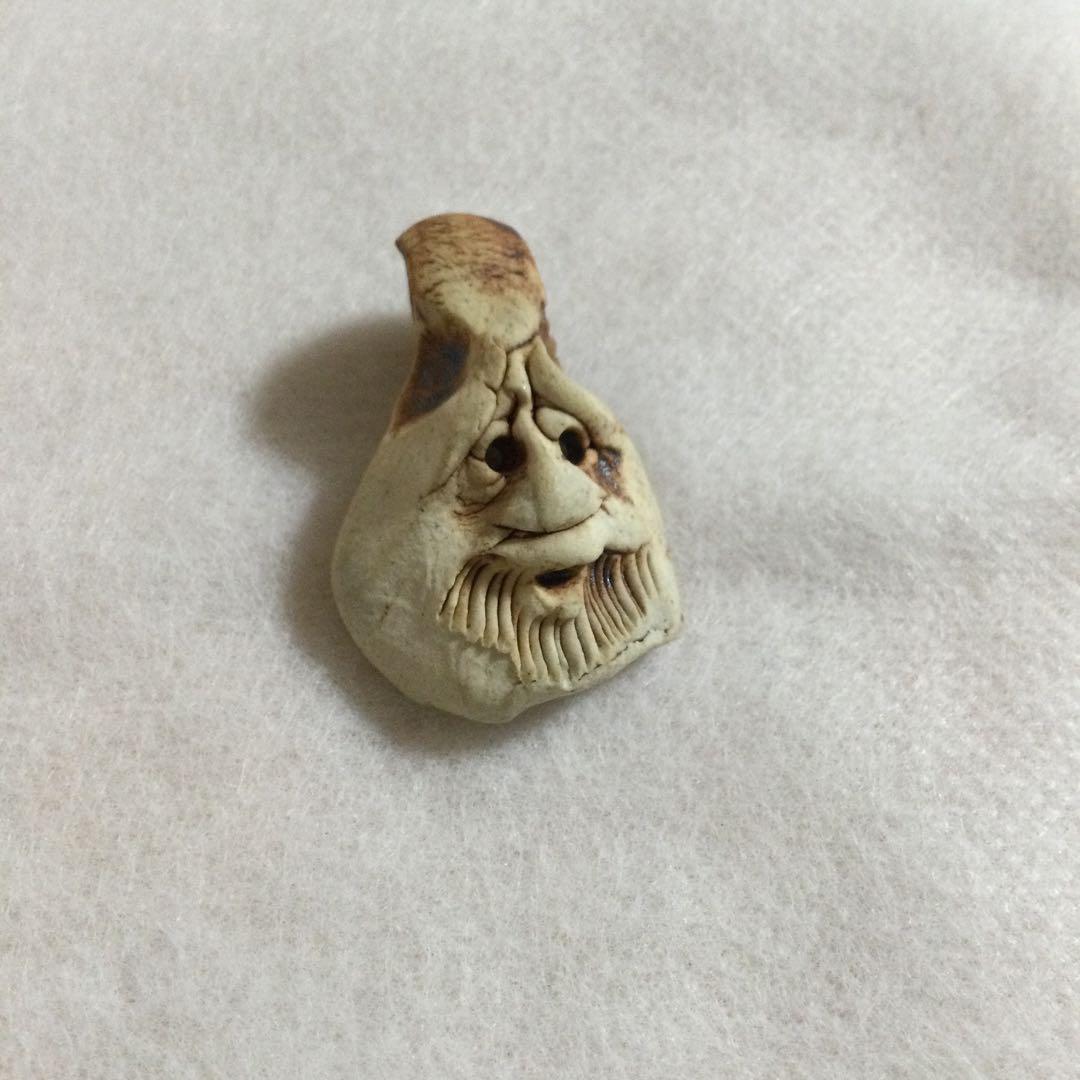 呪物　御守り　顔　ペンダントヘッド