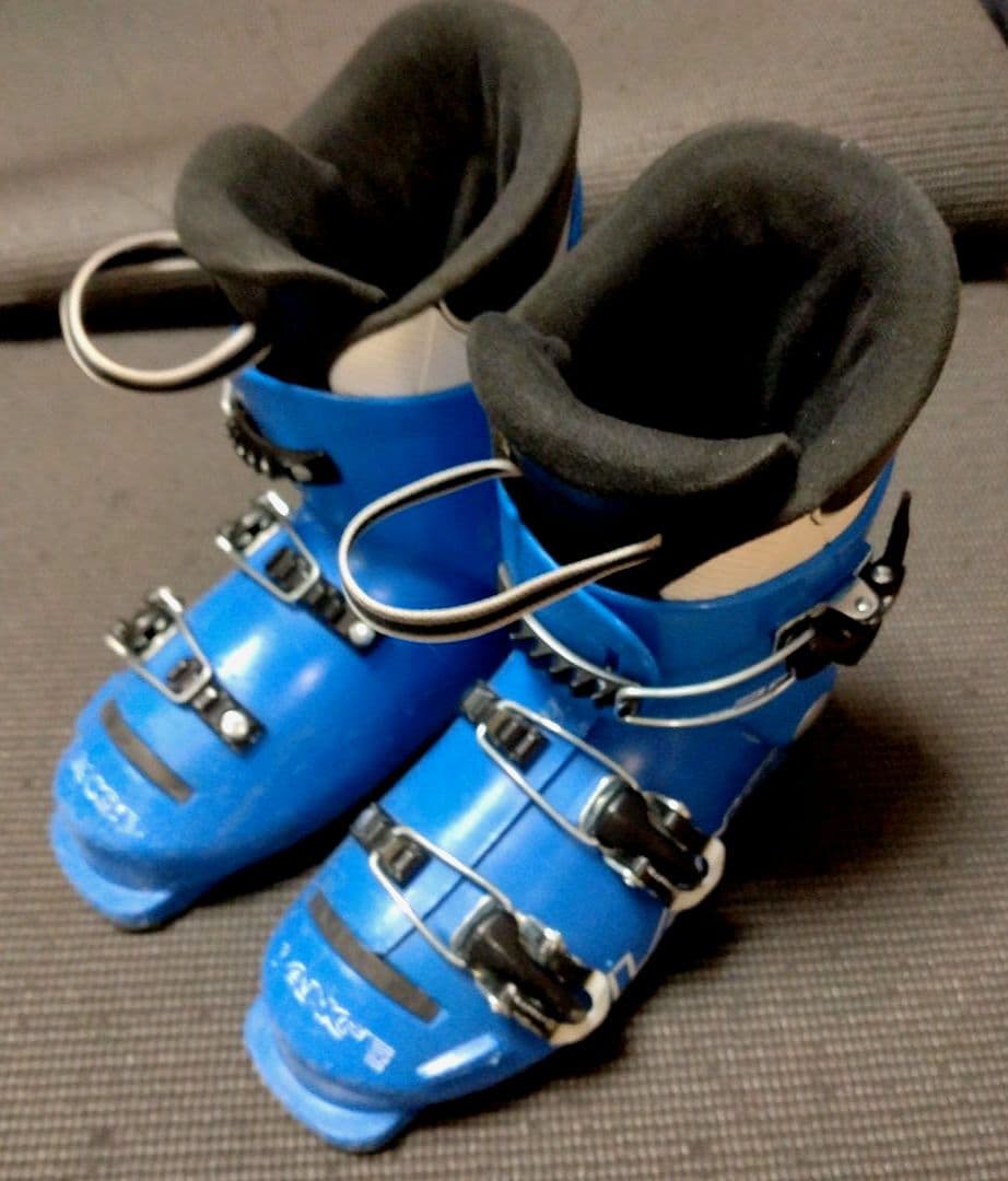 送料込み)ラングスキーブーツ　キッズ　Jr 21.5