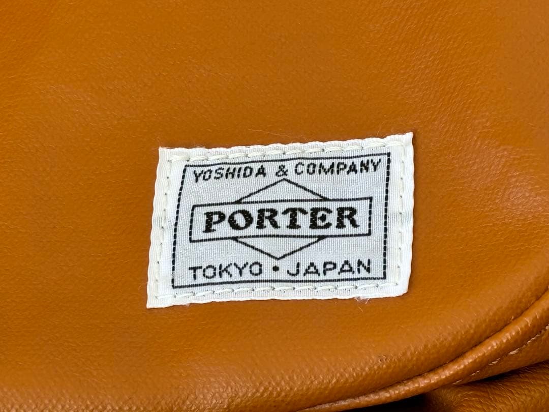新品同様　廃盤　ポーター　フリースタイル　ショルダーバッグ キャメル　半月型