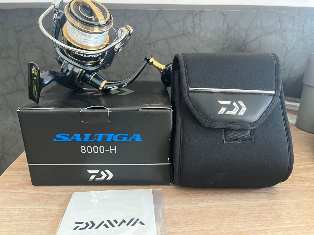 DAIWA SALTIGA 8000-H リール
