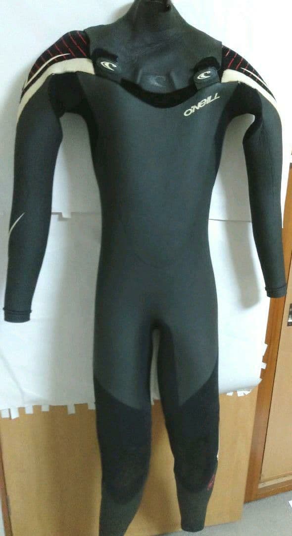 【ジャックオニール（O’NEILL）のウェットスーツ】
