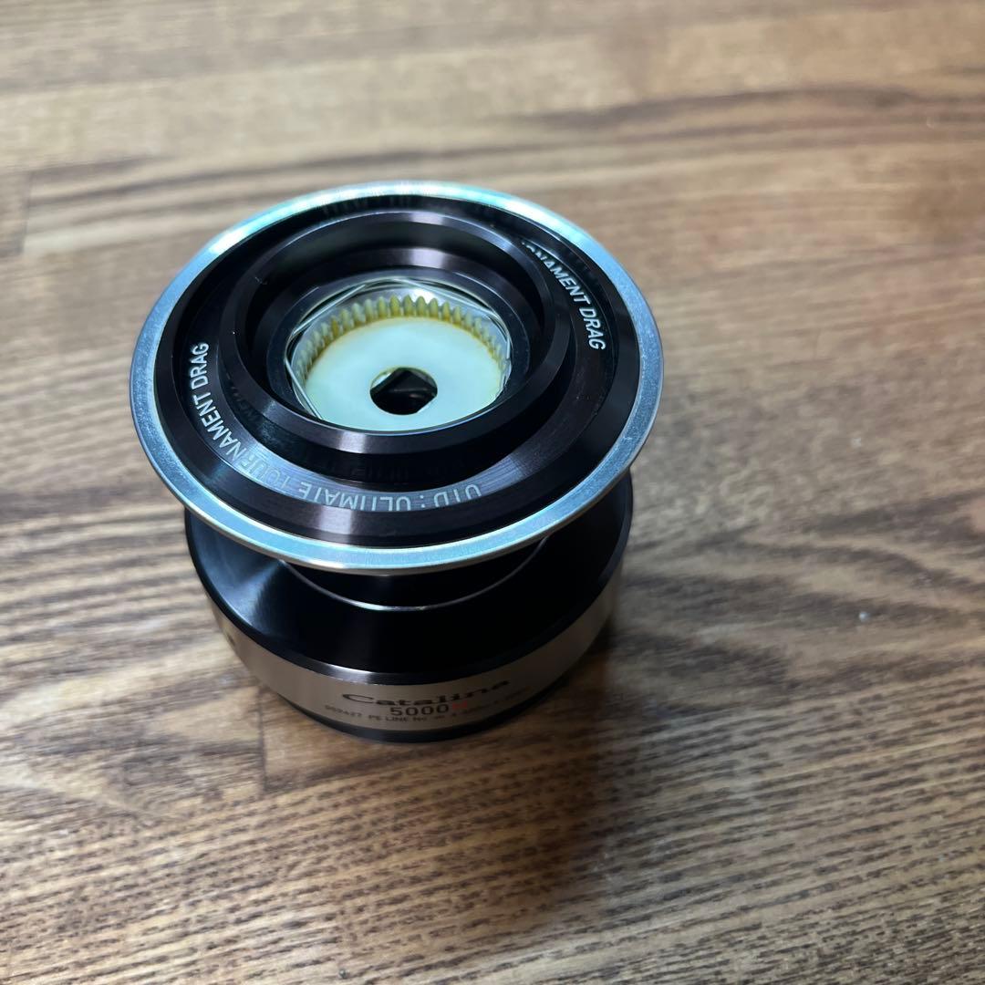 美品 ダイワ 16キャタリナ 5000 替えスプール2個付き