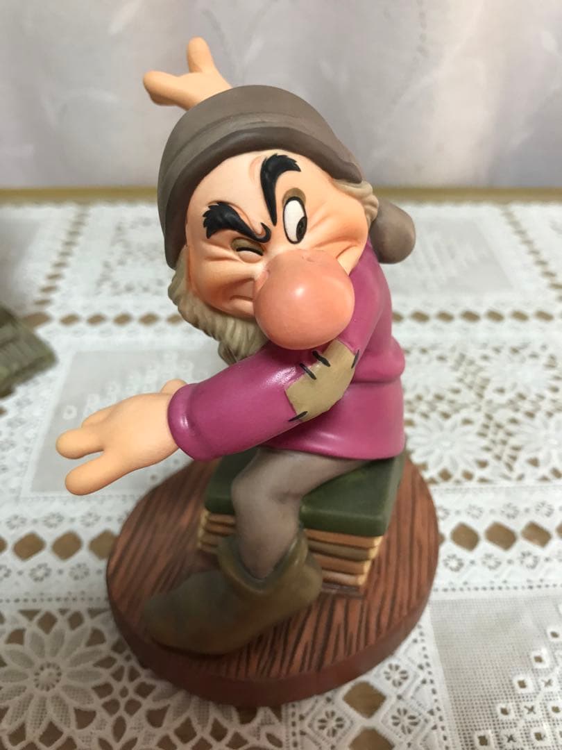 ディズニーWDCCグランピーフィギュアリン