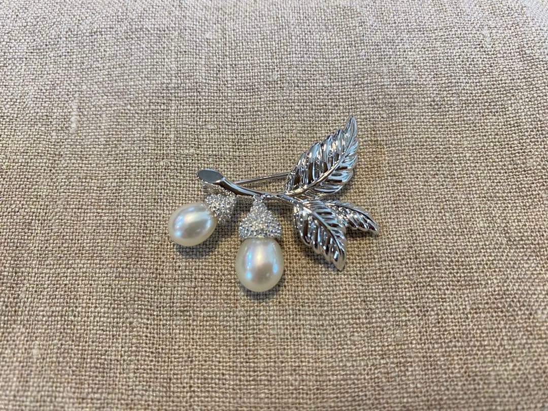 MIKIMOTO ミキモト　パール　ブローチ　どんぐり　卒業式入学式にも