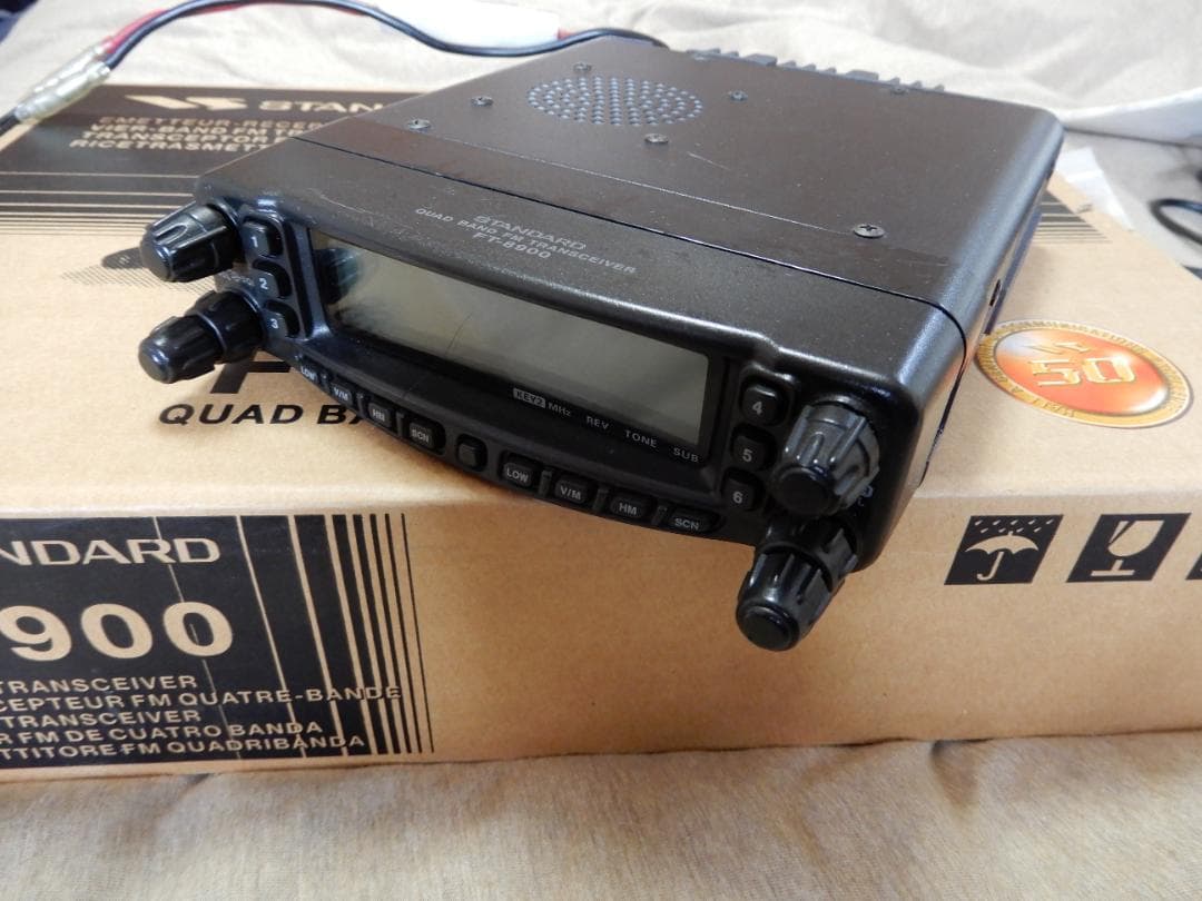 STANDARD FT-8900　４バンドFMトランシーバー