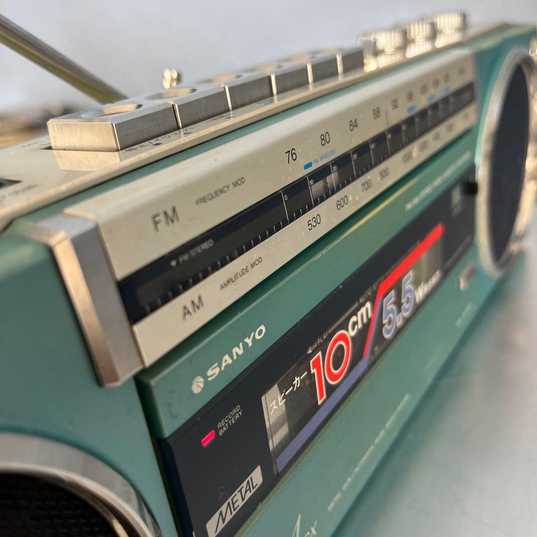 昭和レトロ　ステレオラジカセ　サンヨー　MR-U4SX