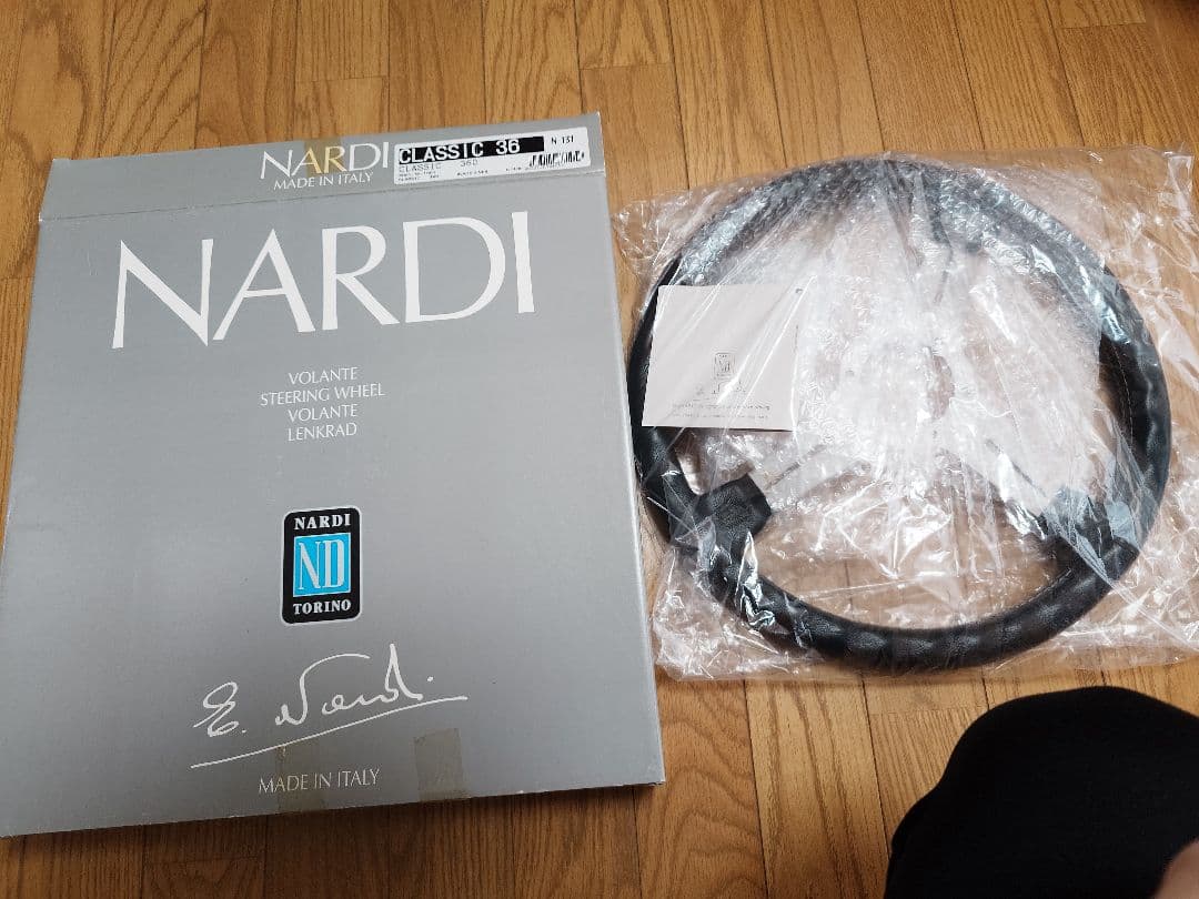 NARDI CLASSIC 360 ステアリングホイール 36インチ