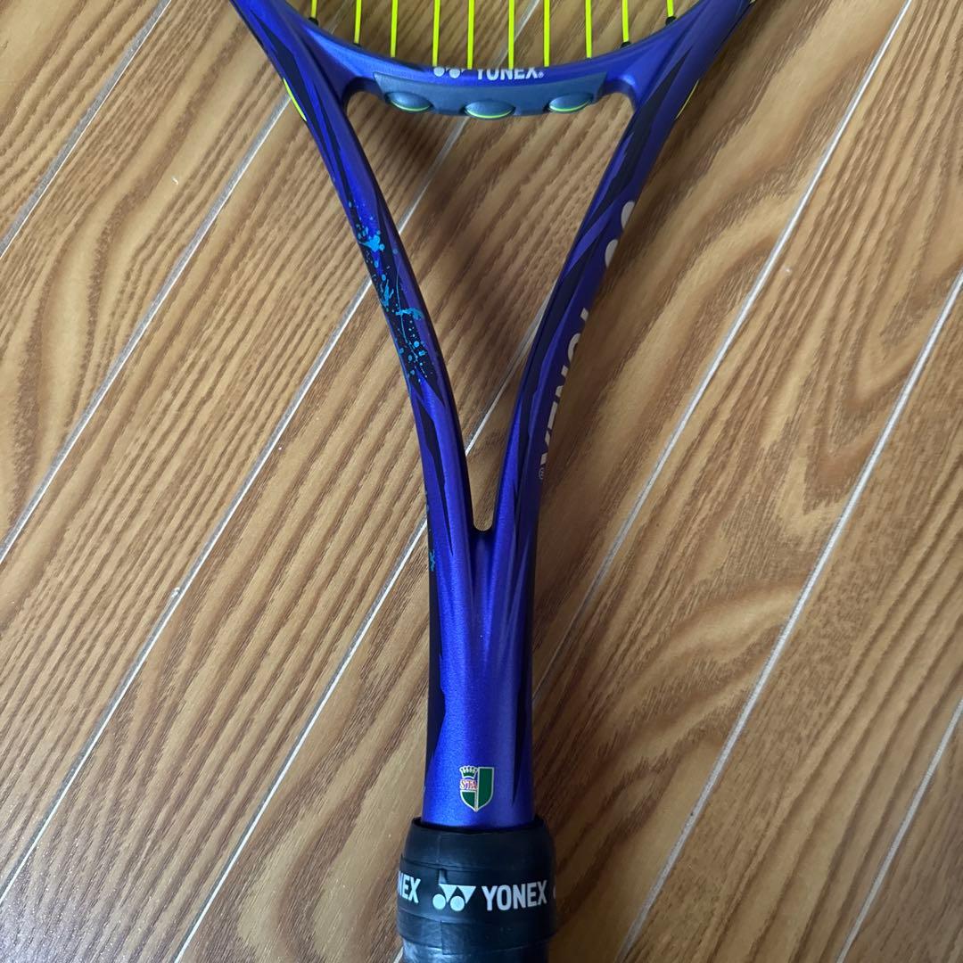 YONEX テニスラケット 紫色