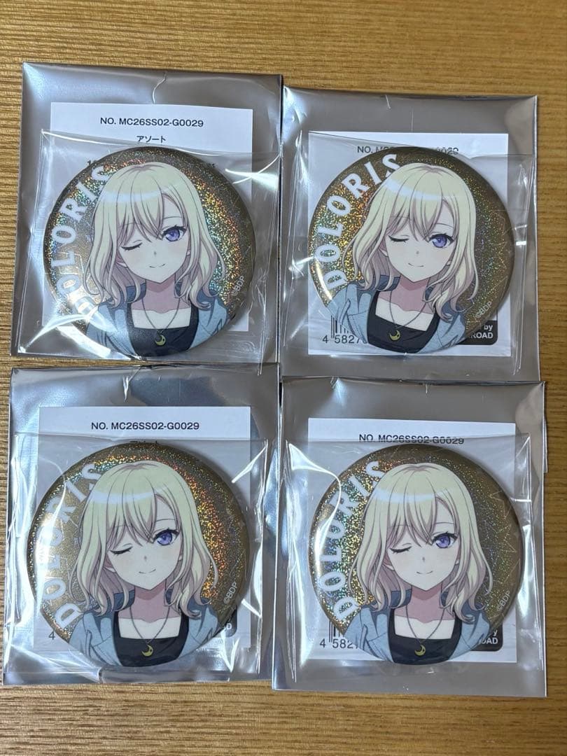 三角初華　缶バッジ4個　バンドリ10周年WEGO AveMujica