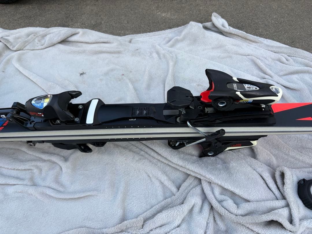 ROSSIGNOL　HERO ATHLETE FIS GS 193 スキー板