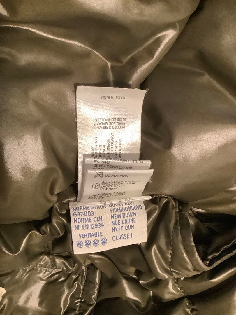 MONCLER エベレスト　サイズ2 貴重なデカタグの名作