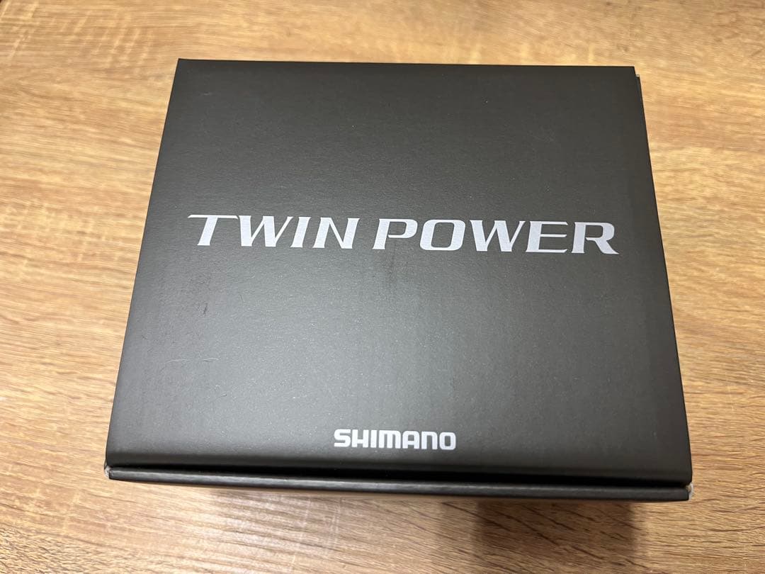 ほぼ未使用SHIMANOシマノ　TWIN POWER ツインパワーC5000XG