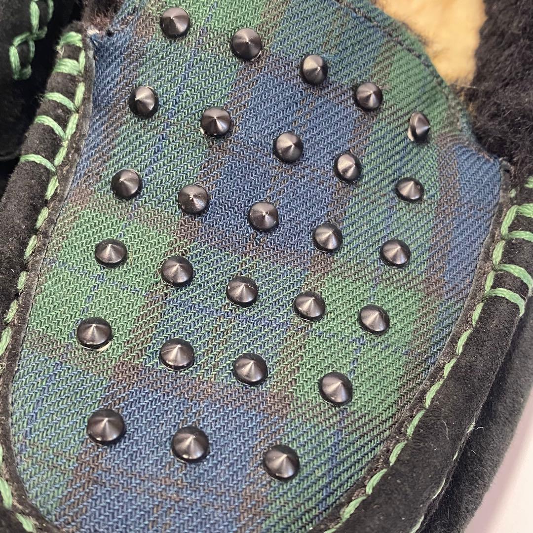 UGG 24.0cm スエード モカシン ブラック グリーン　ボア　スタッズ