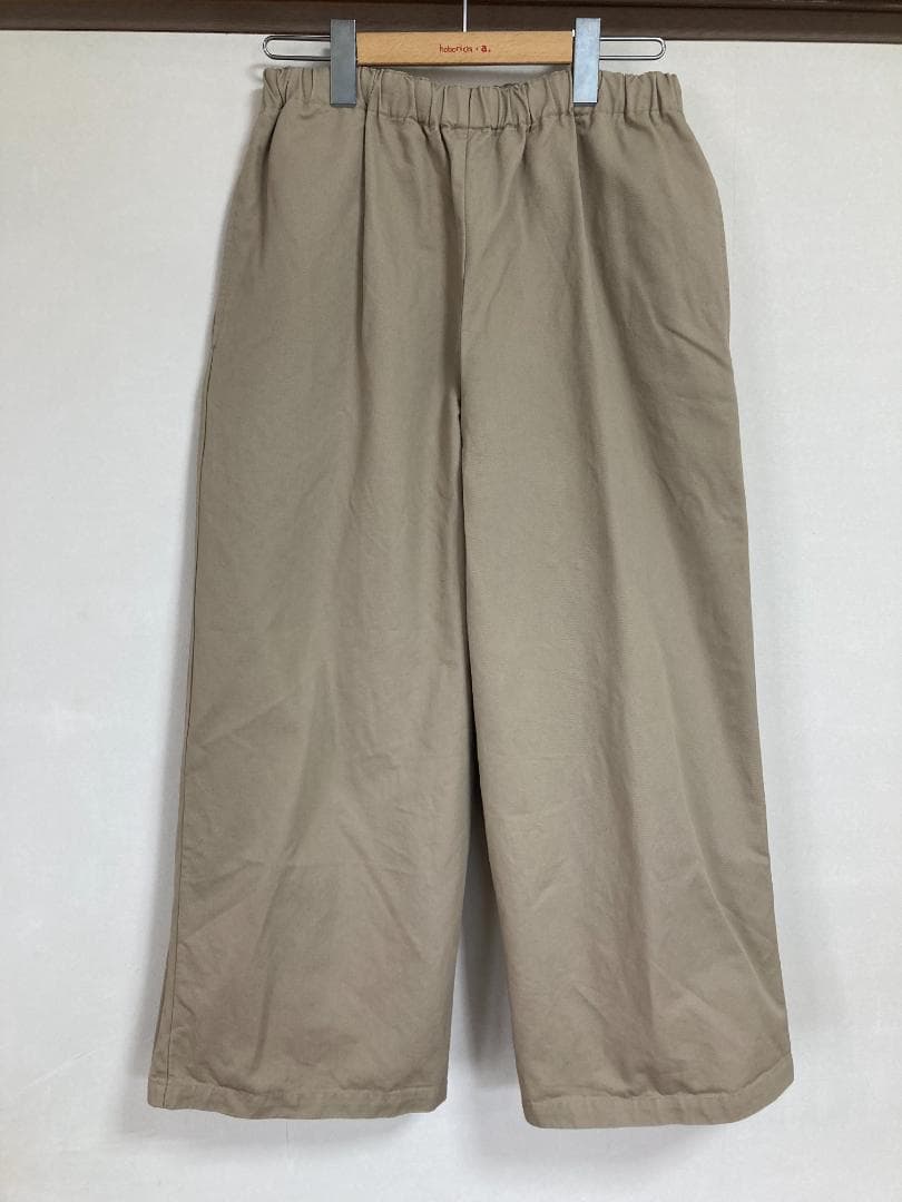 大橋歩さん　a. a　(ダブルエードット）　チノパン