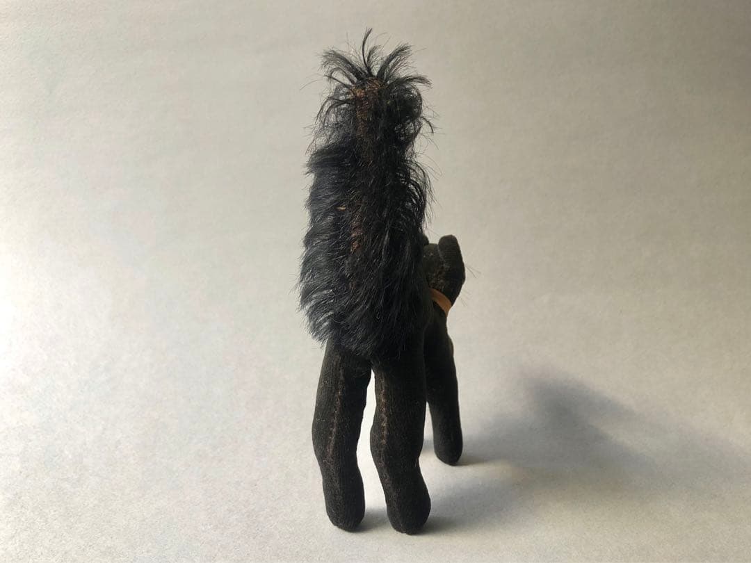 Steiff 　猫のトムキャット　最小　タグあり