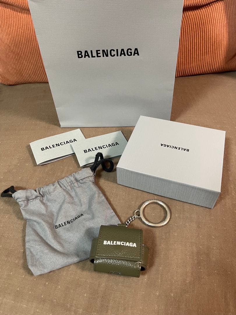 希少！BALENCIAGA Air Pods ケース
