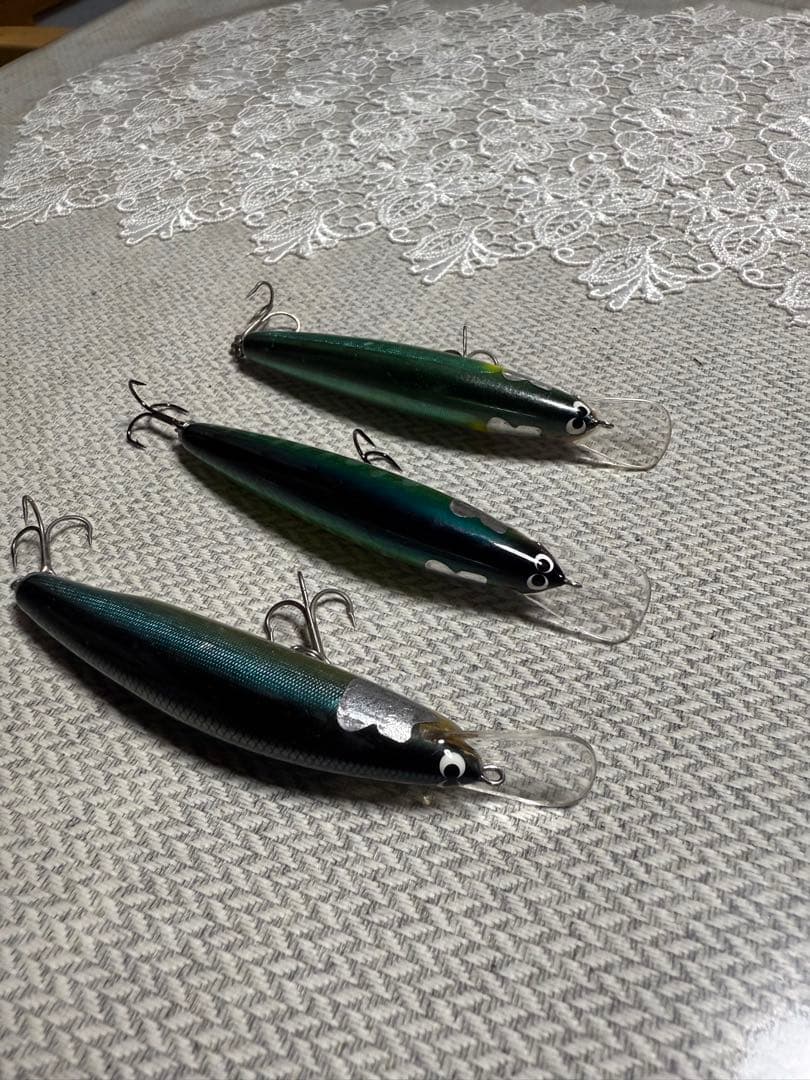 【廃盤、人気サクラマスルアー】アルボル、鬼鱒まとめ売り　新品有り