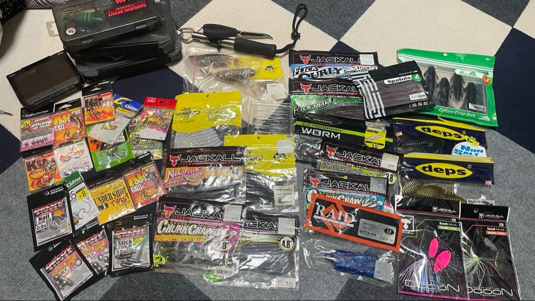 こ*い様 バス釣りナマズ釣り引退セット ルアー&ワーム 60点以上