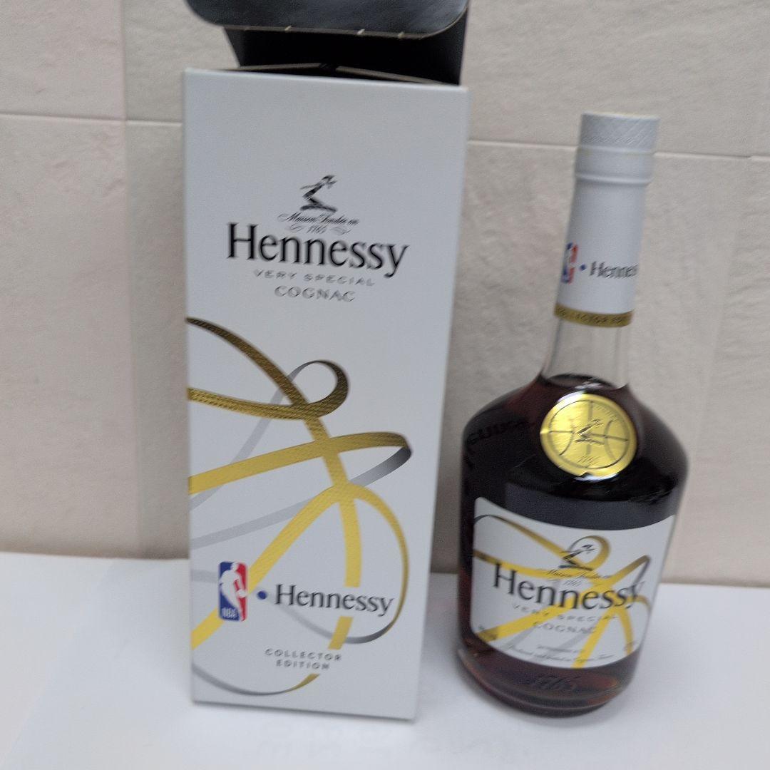 ヘネシーVSリミテッドエディションNＢA ・レ　ツインズ　限定２本セット