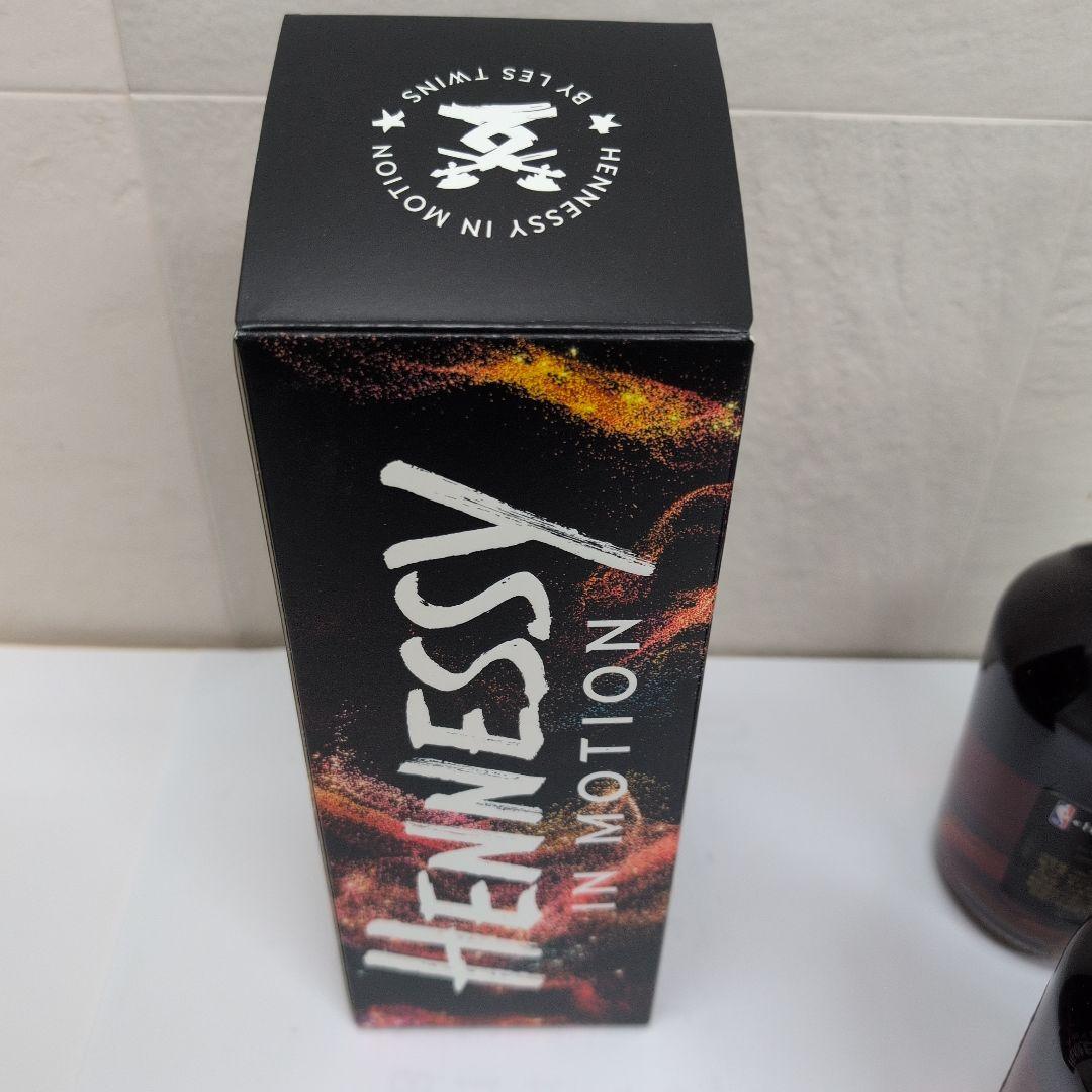 ヘネシーVSリミテッドエディションNＢA ・レ　ツインズ　限定２本セット