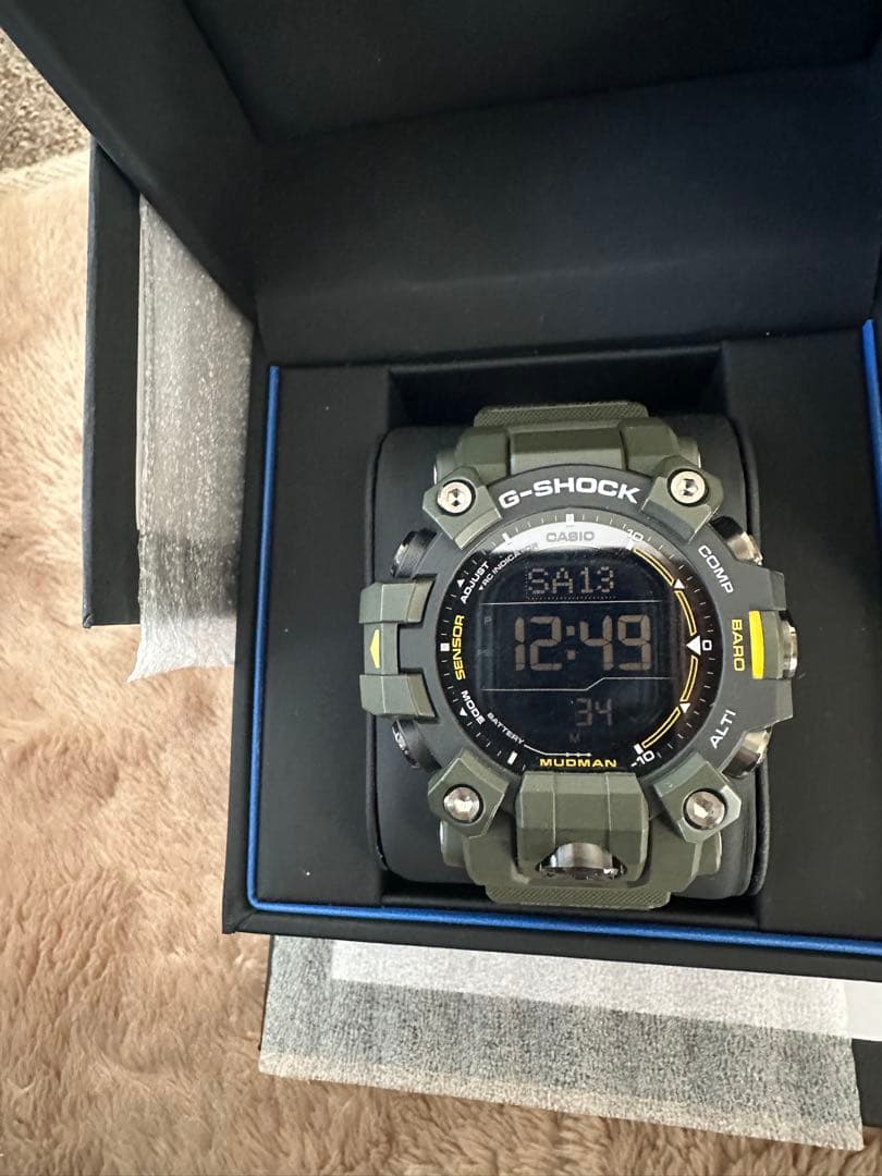 さっさー　G-SHOCK Mudman オリーブグリーン デジタル腕時計