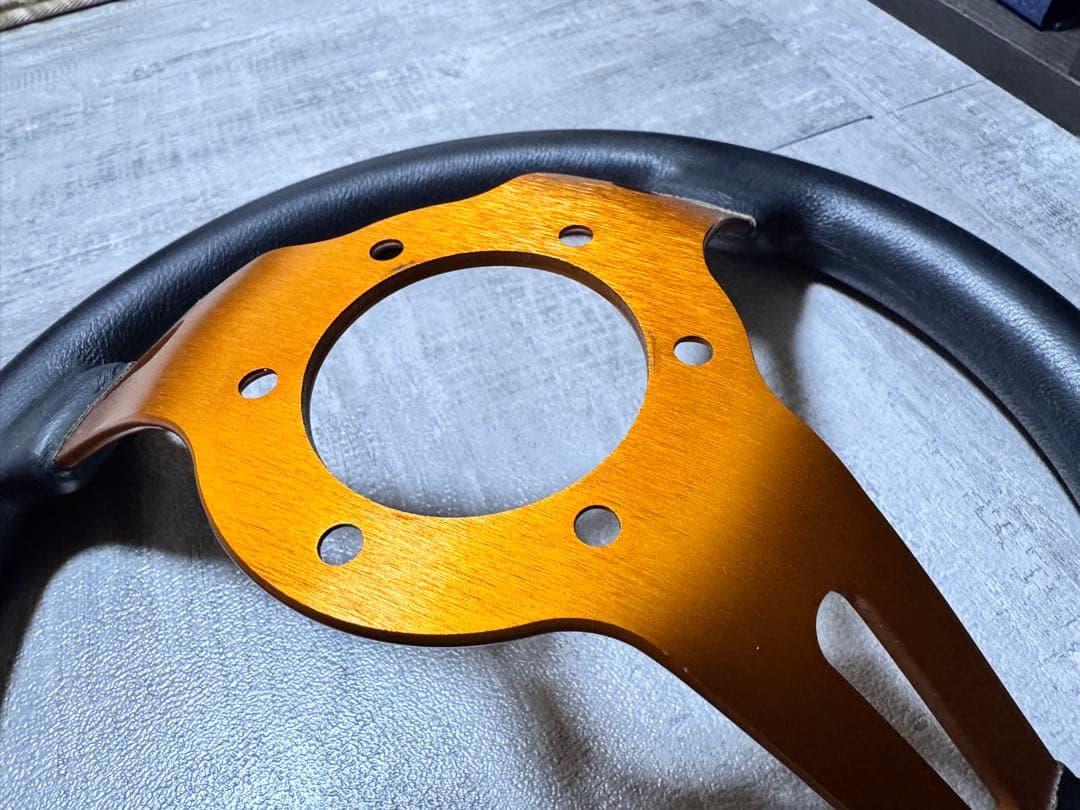 momo ステアリング ドリフティング 33φ