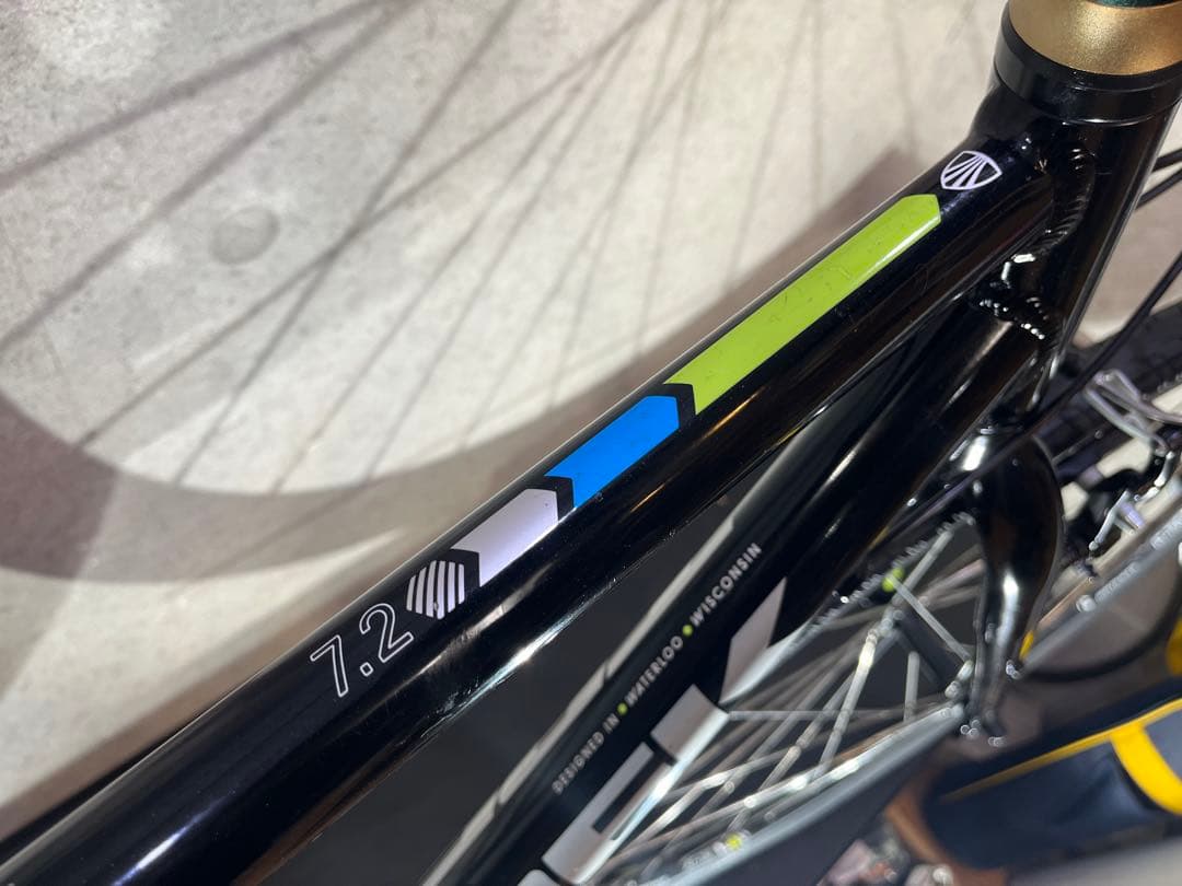 TREK FX7.2 ブラック クロスバイク