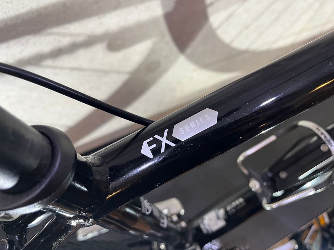 TREK FX7.2 ブラック クロスバイク