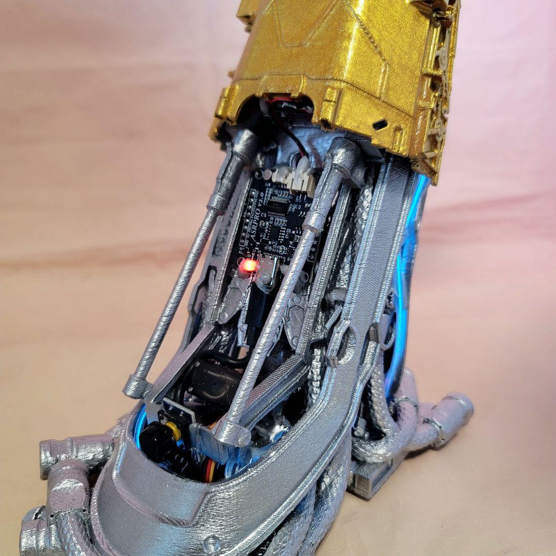 【アイアンマン】新品 1/1 ガントレットライト アーム ハンド LEDライト