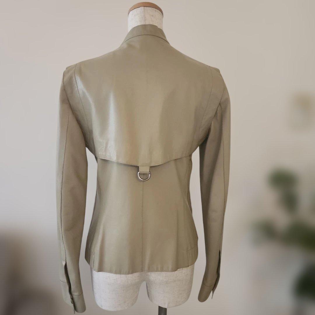 ☆彡コスチュームナショナルの柔らかいレザージャケット/ベージュ38/S〜M相当