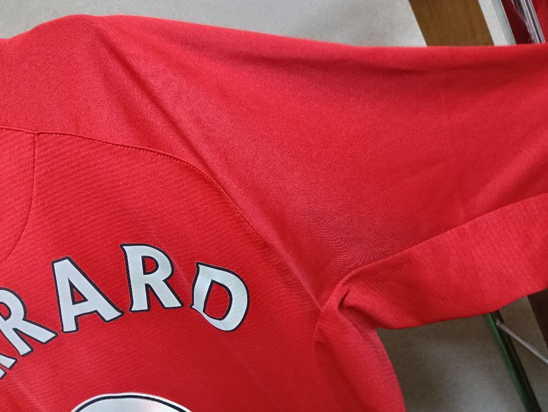 【正規品】リバプール 13-14 ユニフォーム ジェラード♯8／WARRIOR製