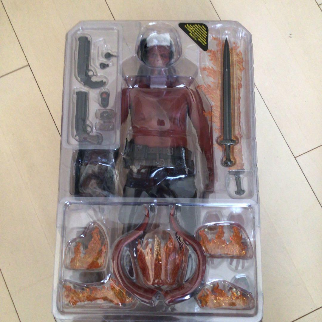 ホットトイズ　ヘルボーイ