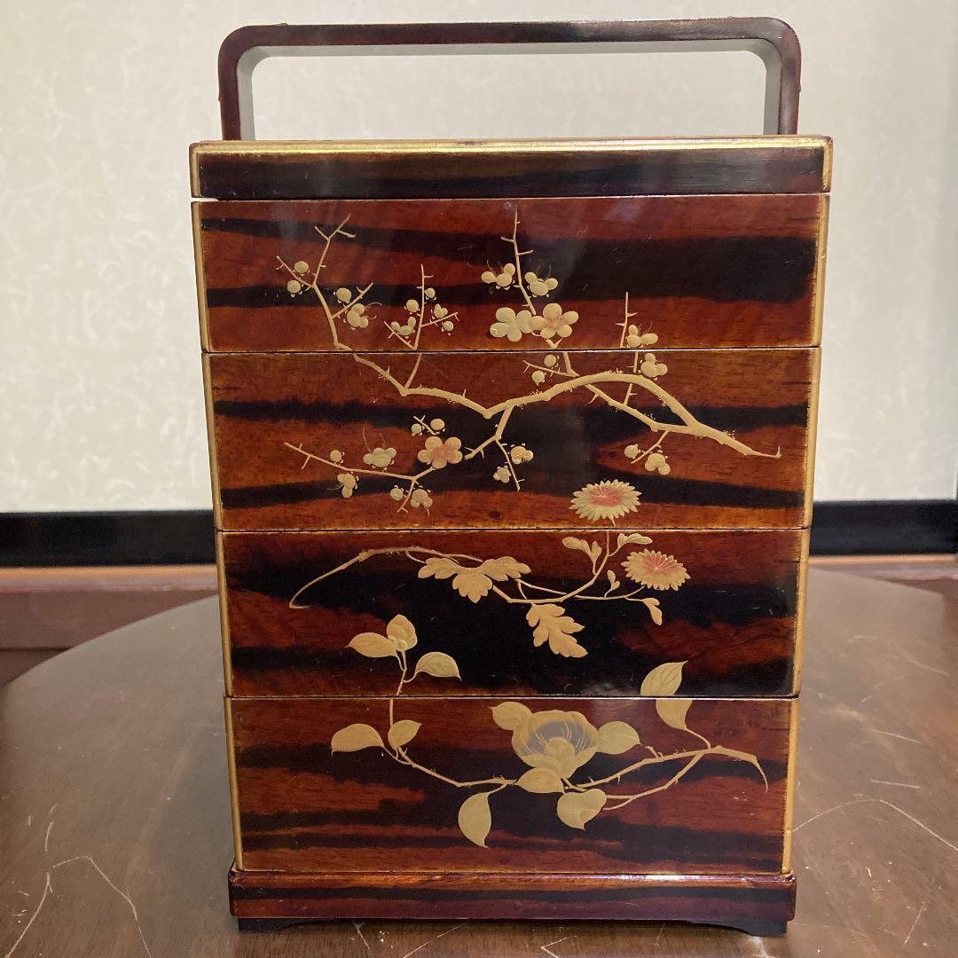 重箱　4段　漆塗　持ち手つき