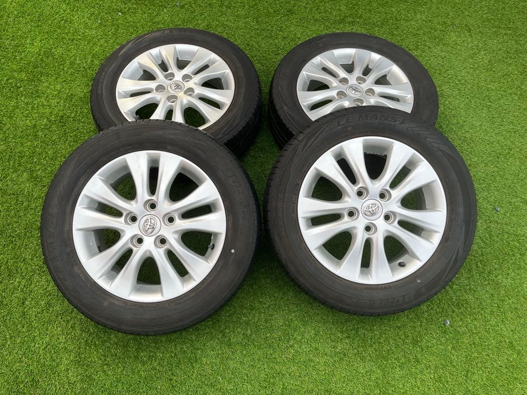 トヨタ純正ホイール&タイヤセット入荷！