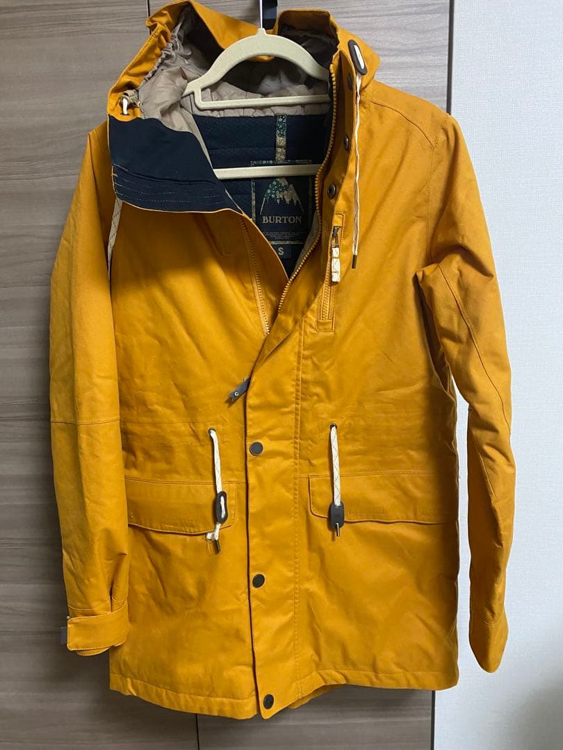 BURTON マスタード フード付きジャケット