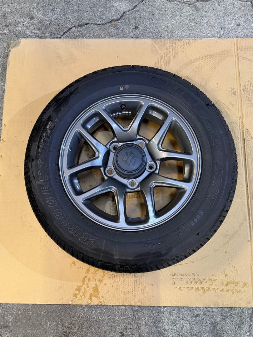 【値下げしました！】64ジムニー　純正タイヤホイール　新車外し