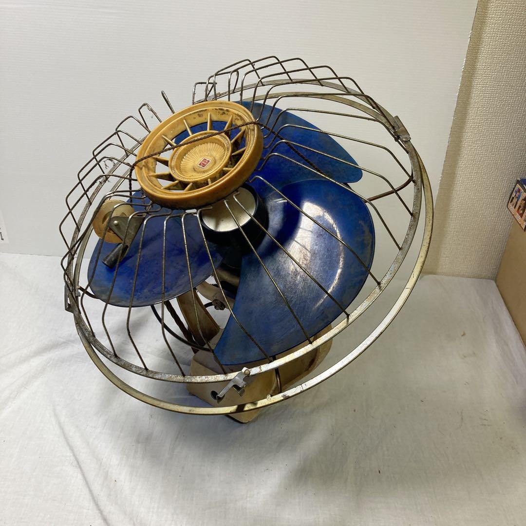 レトロ扇風機 青い羽根 壁掛け扇風機　昭和　現状品　レトロ　41/9