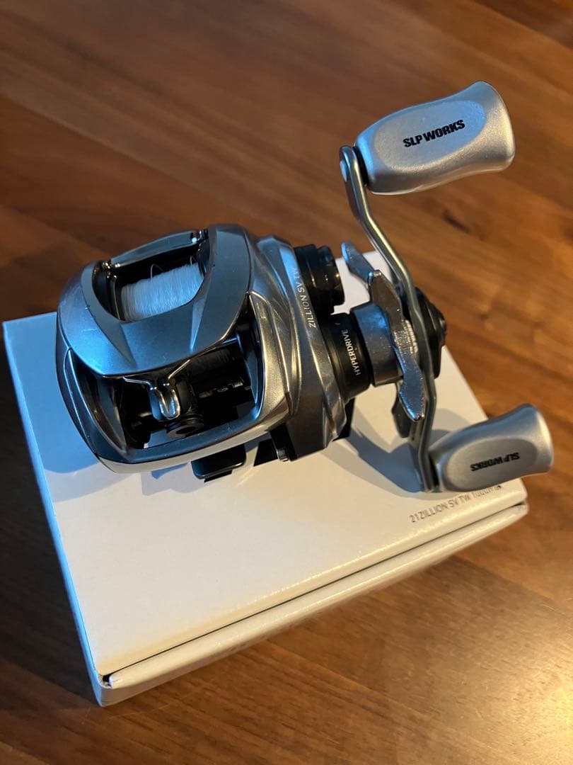 taka値下げ！ZILLION SV TW 1000H ベイトリール